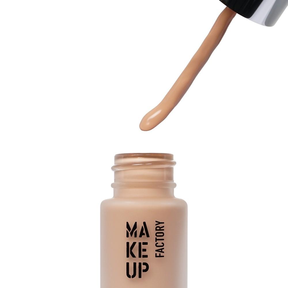 Тональный крем для лица Make Up Factory Oil-free Foundation 21 Natural 20мл. Фото 5.